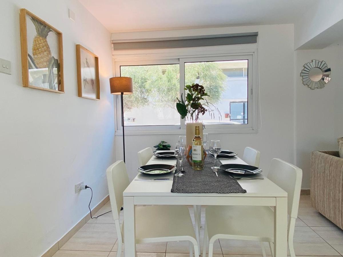 Serena'S 2-Br Apartment In 拉纳卡 外观 照片